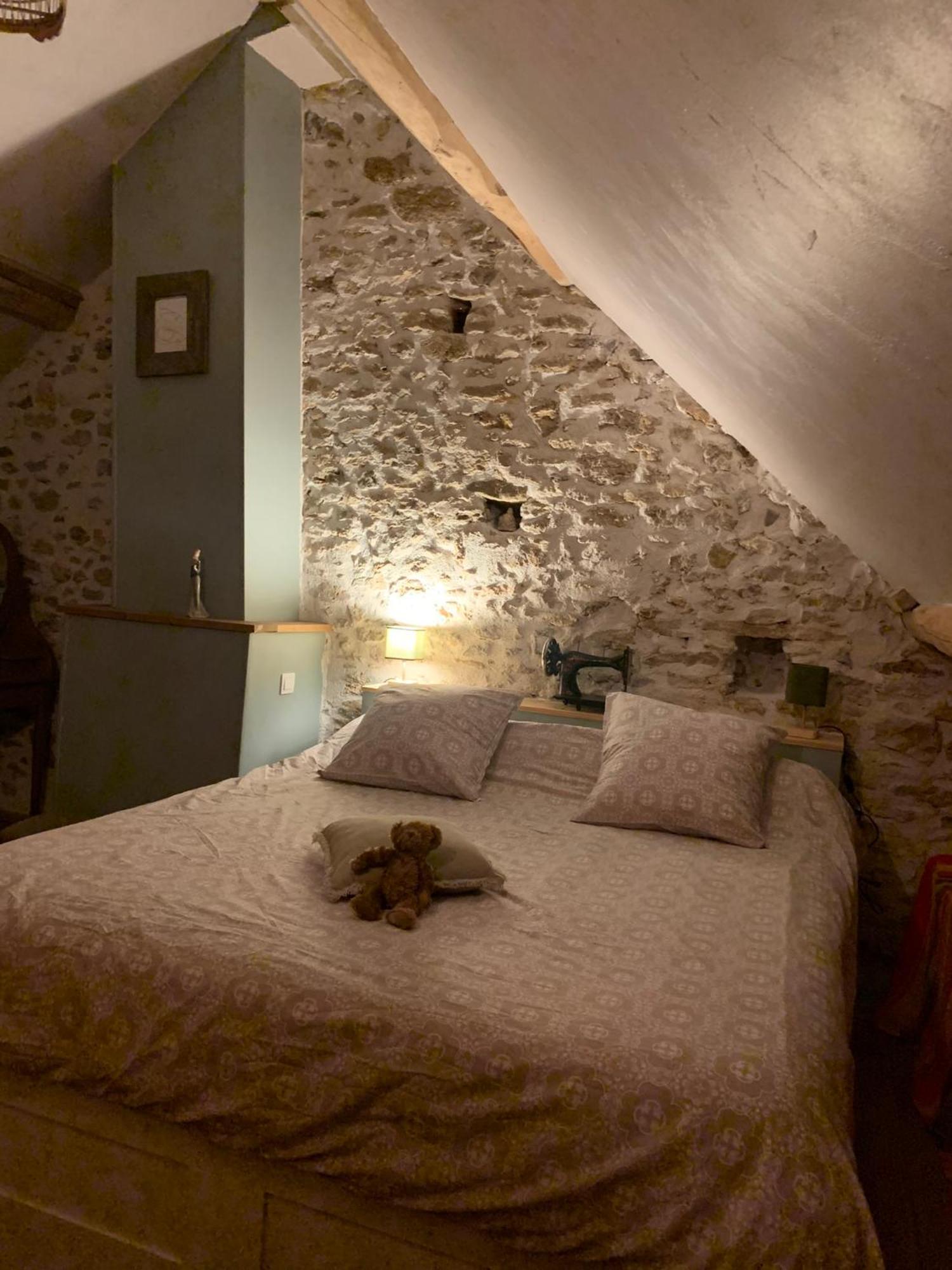 Au Joyeux Lureau Panzió Touquin Kültér fotó